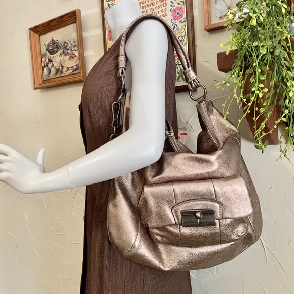 Coach Handbags - Coach Kristin hobo crossbody satchel